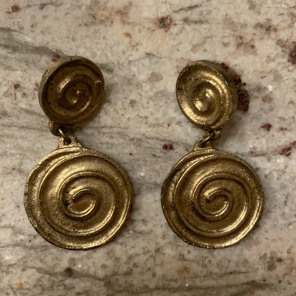 Gold-toned swirl-design metal earrings